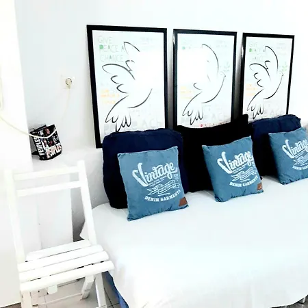 House Of Art Apartment Nin