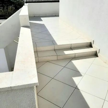 House Of Art Apartment