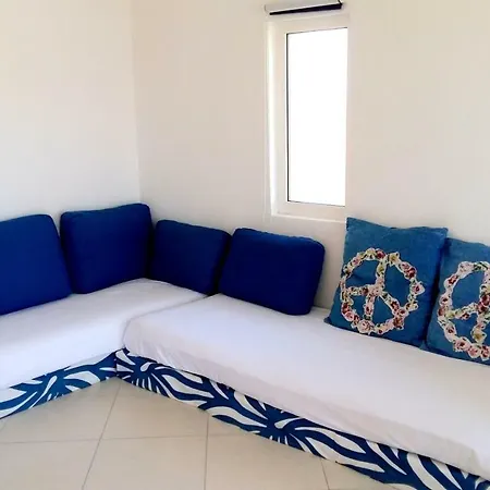 House Of Art Apartment *