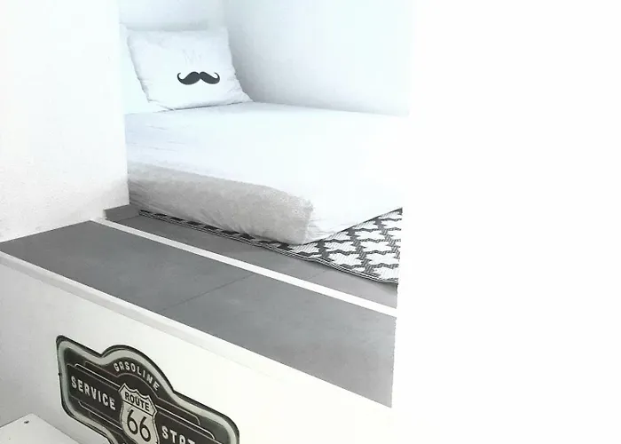 House Of Art Apartment Nin