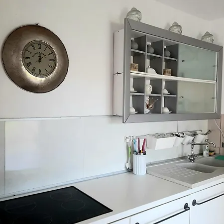 Apartament House Of Art Nin