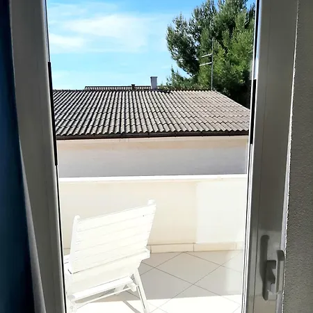 Apartament House Of Art Nin