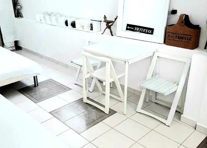 House Of Art 公寓 *